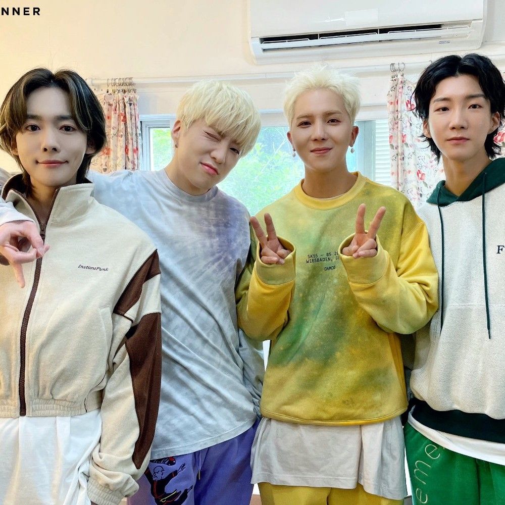 Latest photo of WINNER