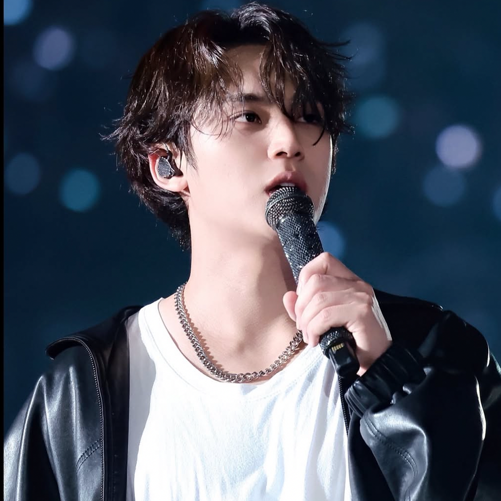 Latest photo of Mingyu (SEVENTEEN)