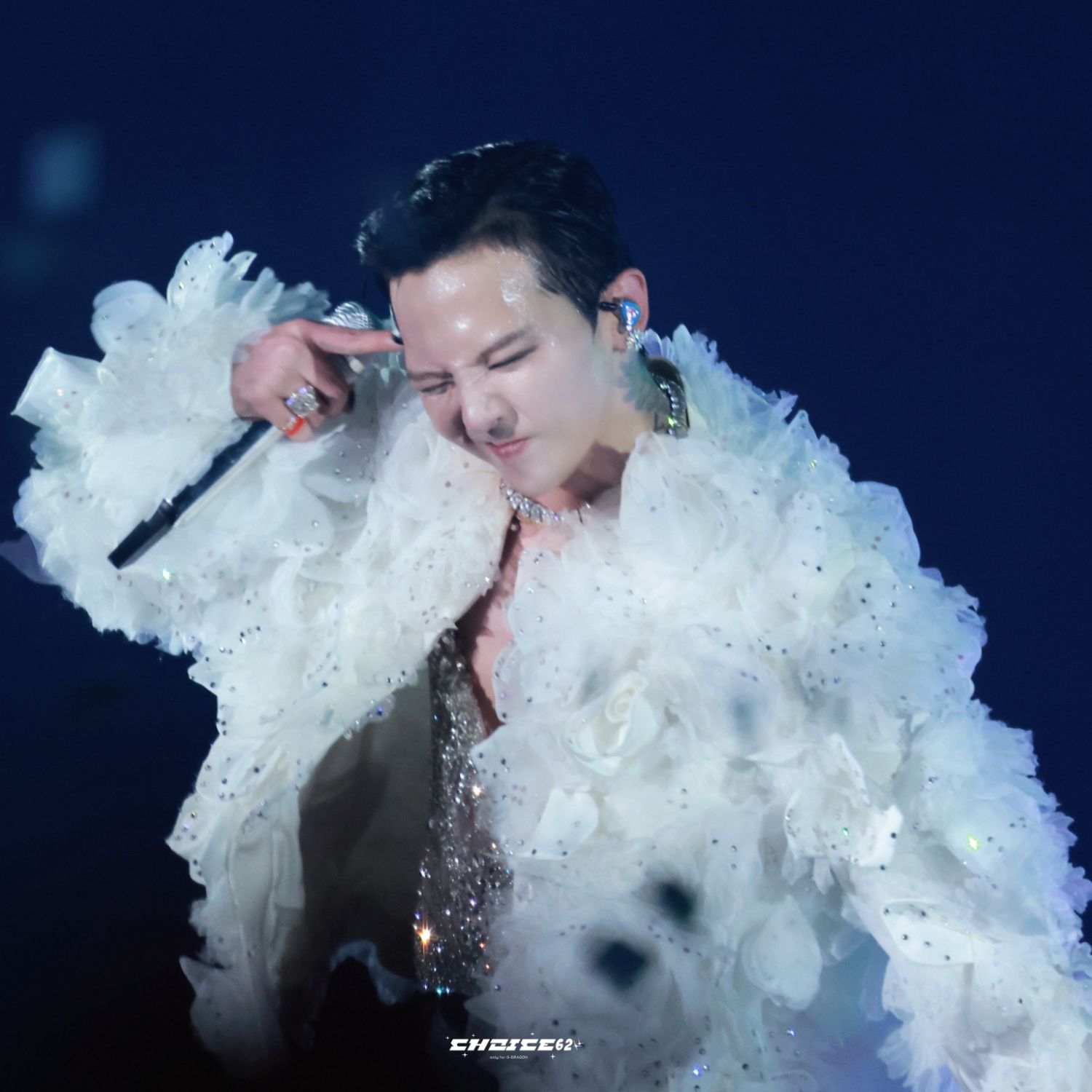 Recent activity shot of G-DRAGON (BIGBANG)