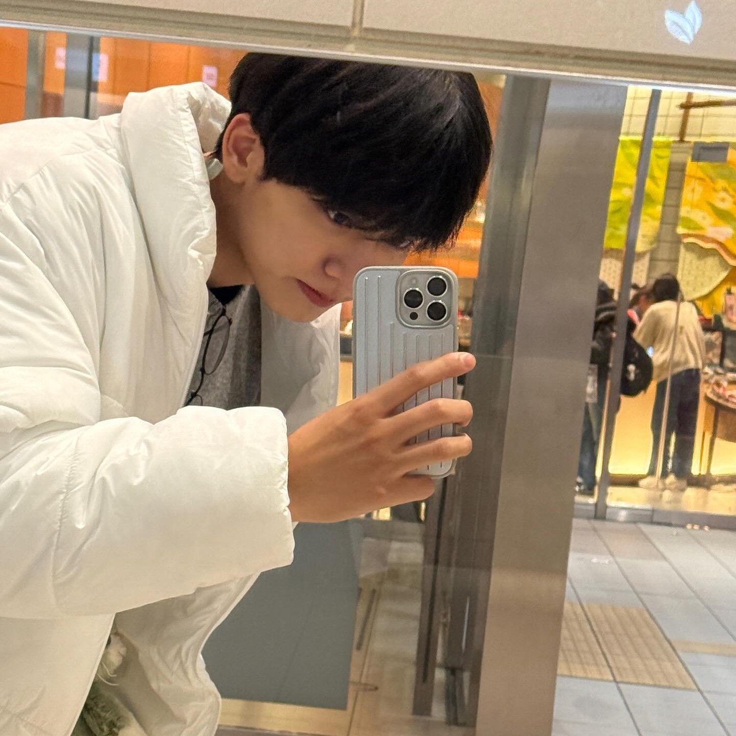 A moment captured by HYUK (OMEGA X)'s fan