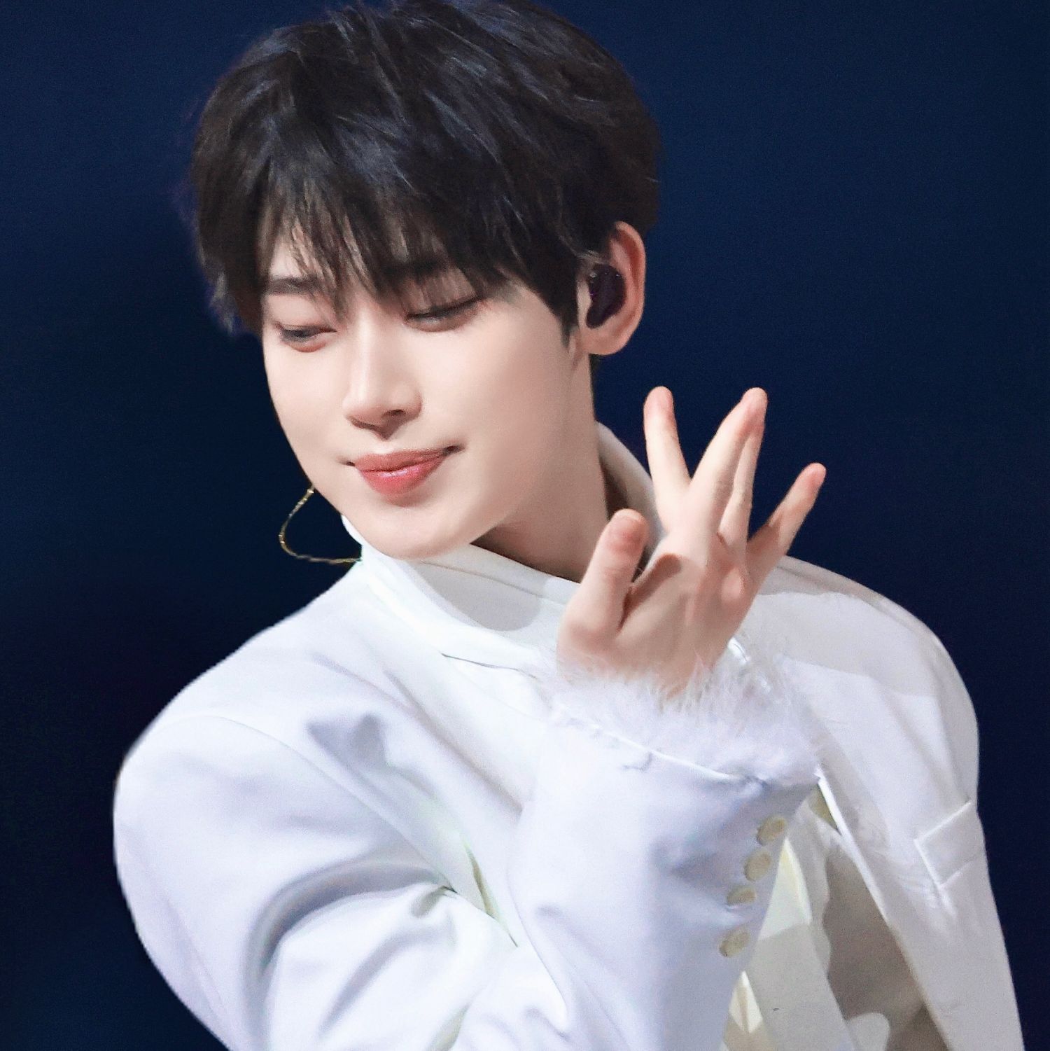 Recent activity shot of Sunoo (ENHYPEN)