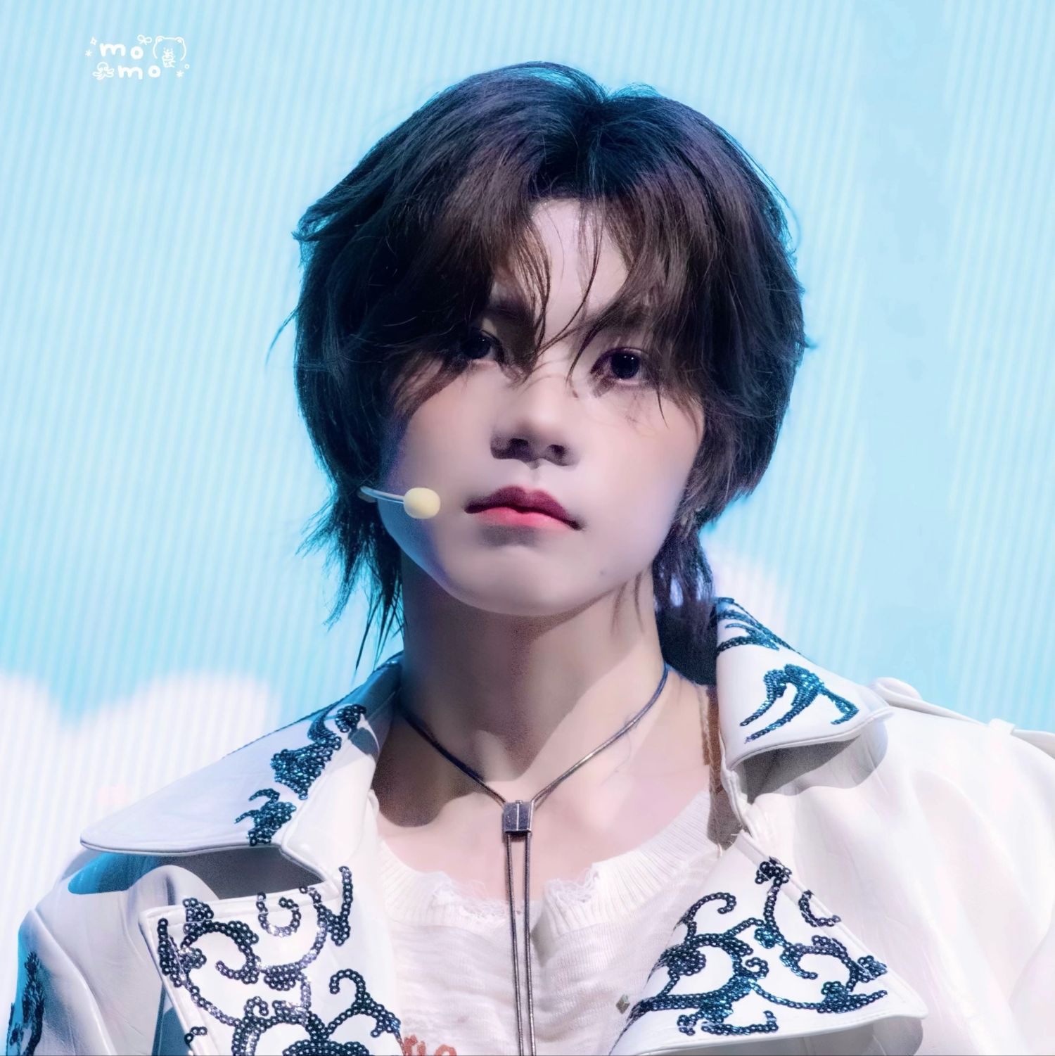 Behind-the-scenes cut of Xiong (NexT1DE)