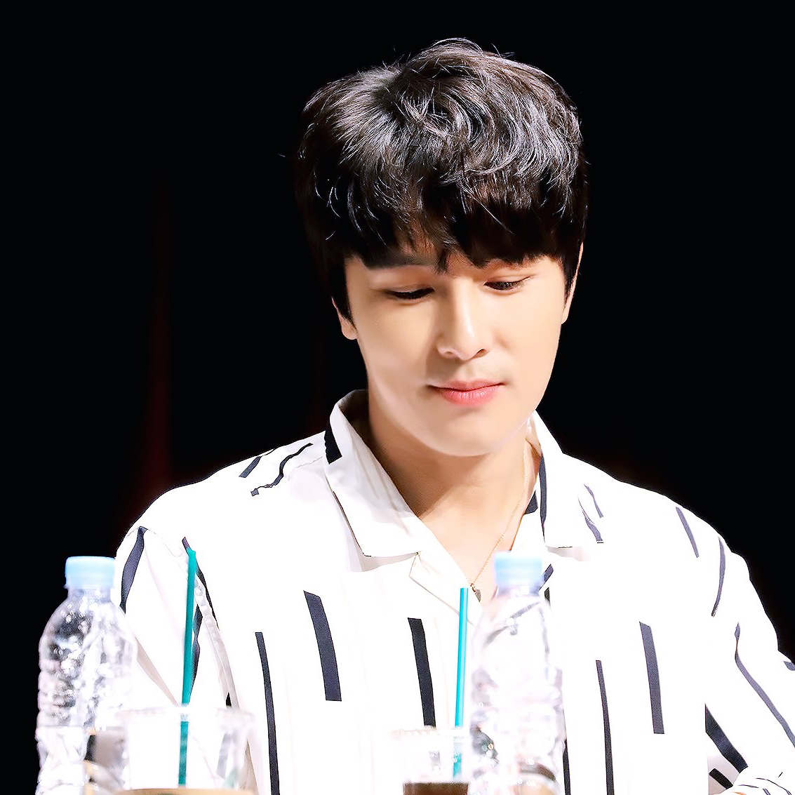 A moment captured by Kim Dongwan (SHINHWA)'s fan