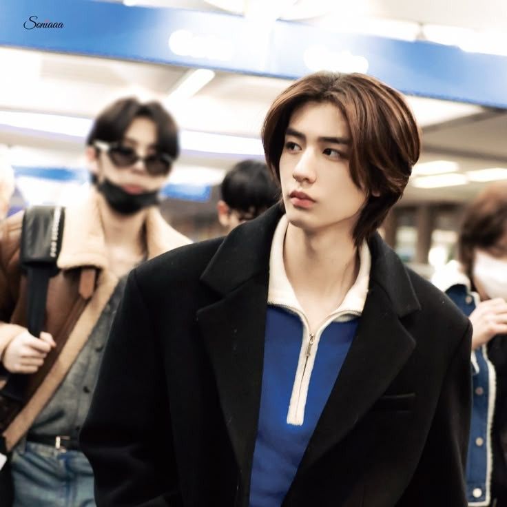 A moment captured by Leehan (BOYNEXTDOOR)'s fan