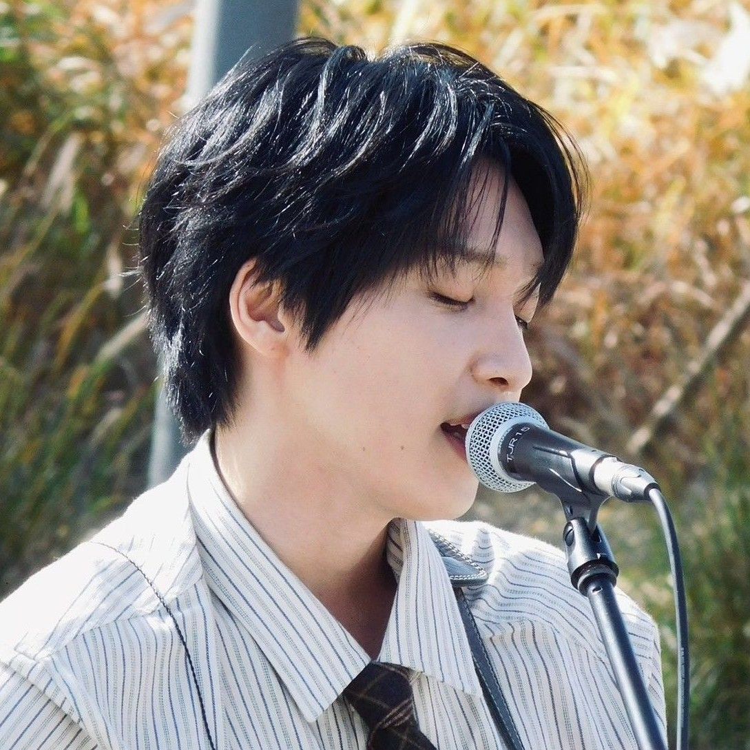 郑世云的最新活动照片