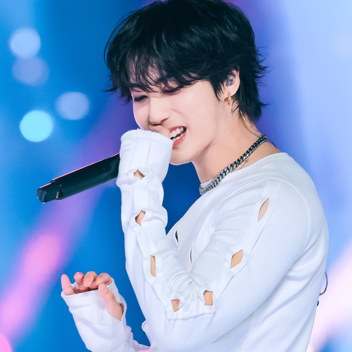 A moment captured by HAN (Stray Kids)'s fan