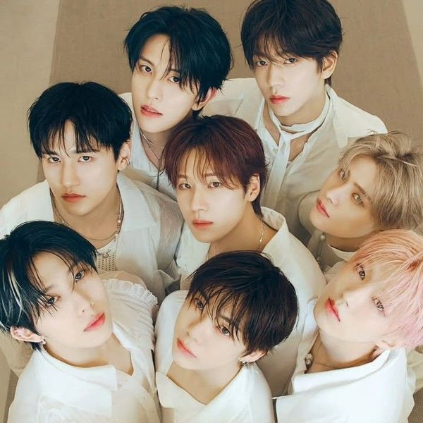 Popular profile image of 8TURN selected by votes