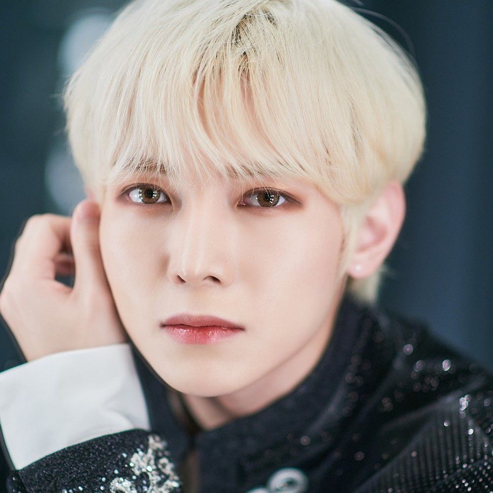 에이티즈 최근 활동샷