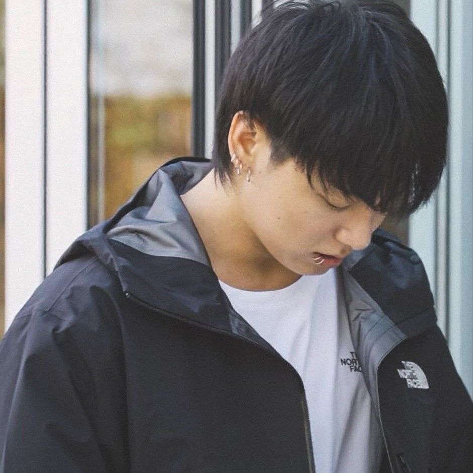 정국 (방탄소년단)의 최신 사진