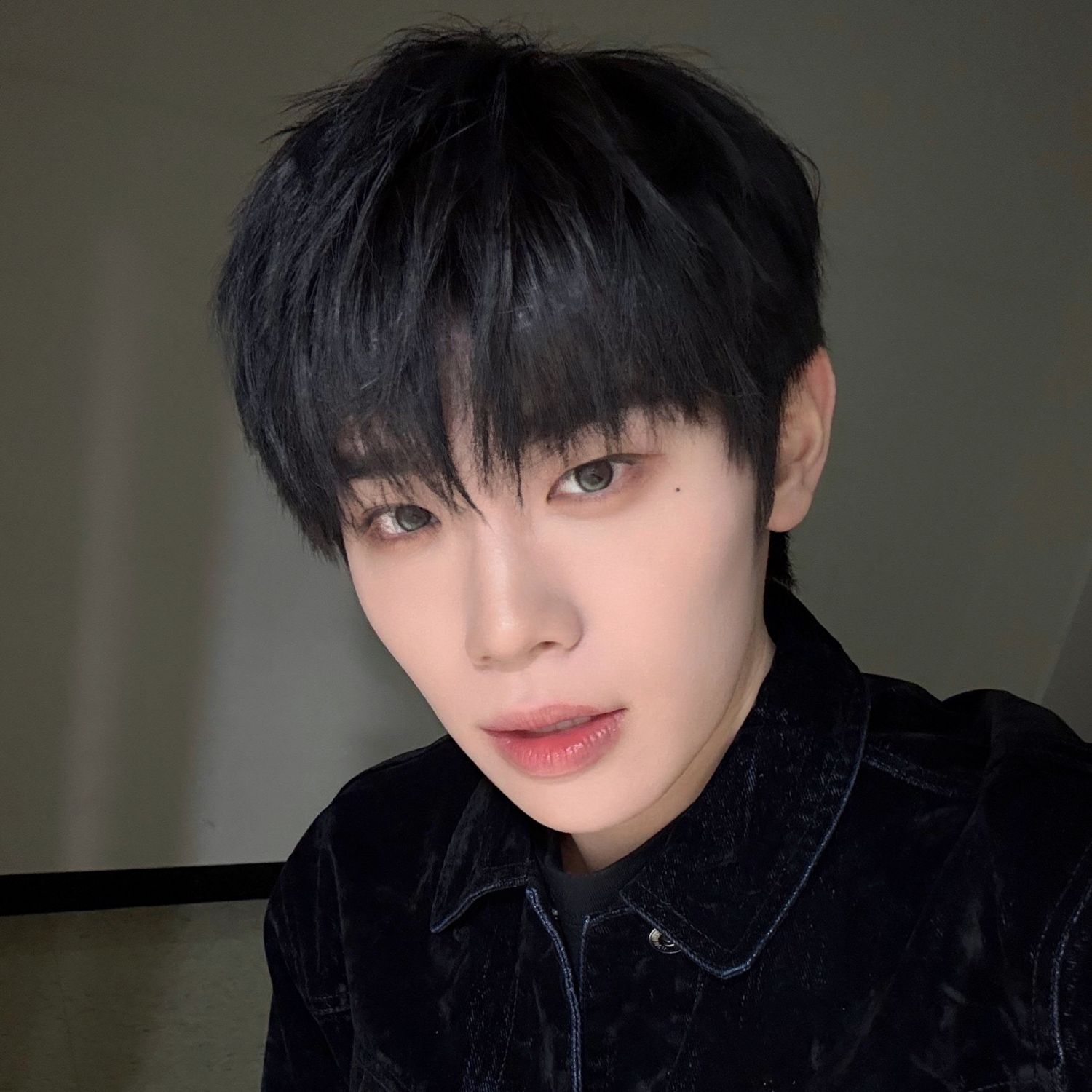 Latest photo of Kim Taerae (ZEROBASEONE)