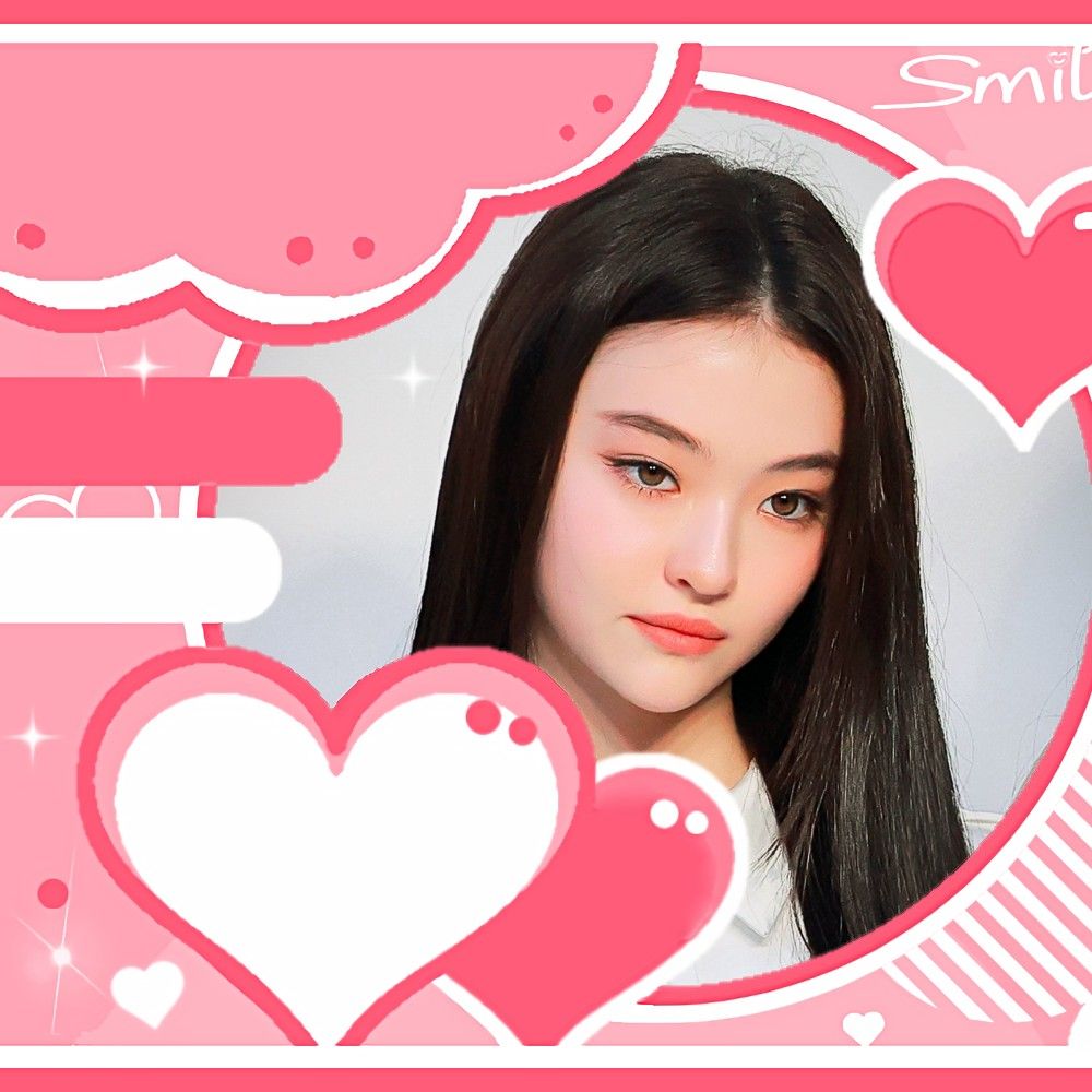 Behind-the-scenes cut of Ella (MEOVV)