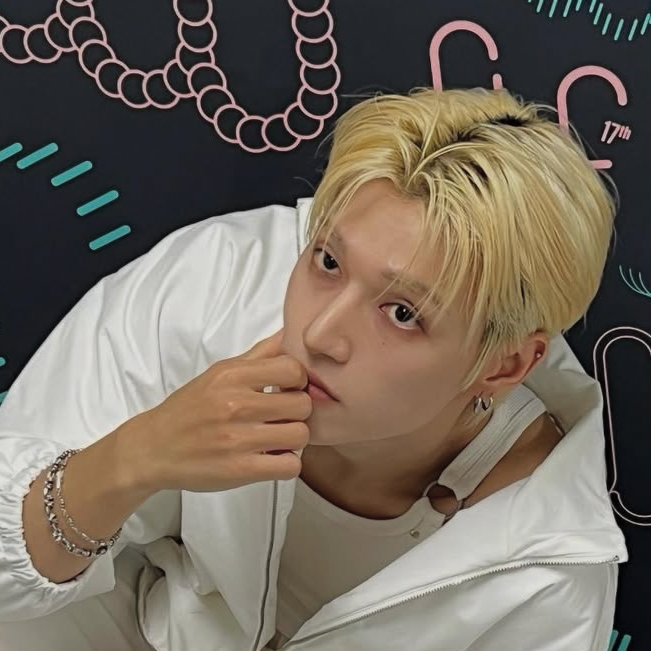 Momen yang diabadikan oleh penggemar Wooyoung (ATEEZ)