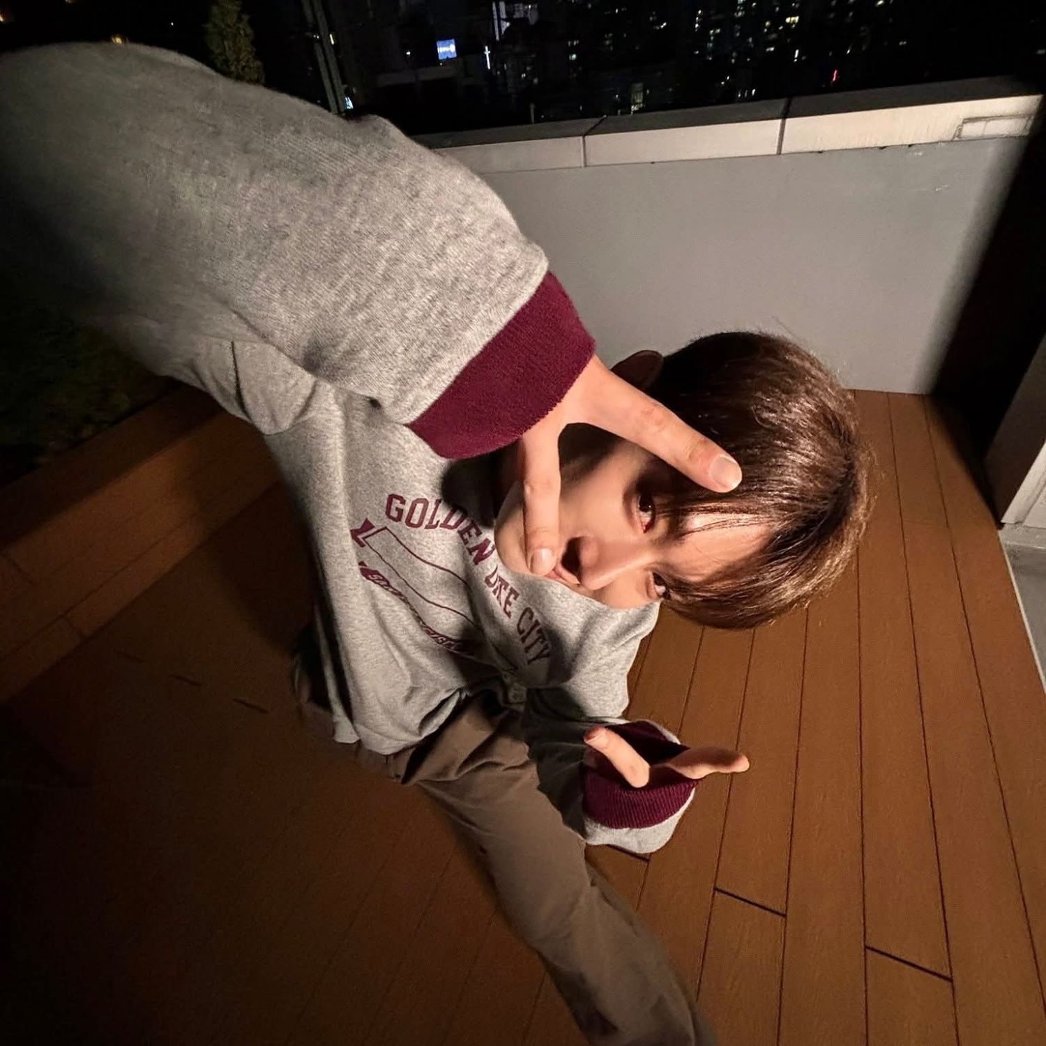 A moment captured by Wonho's fan