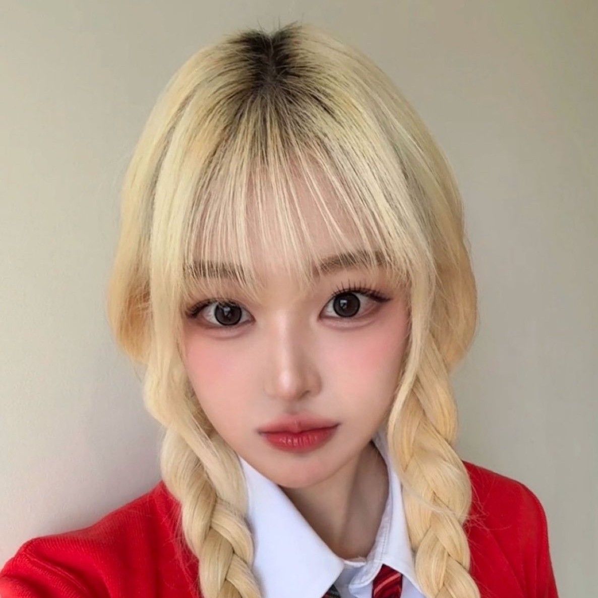 Recent activity shot of Soha (SAY MY NAME)