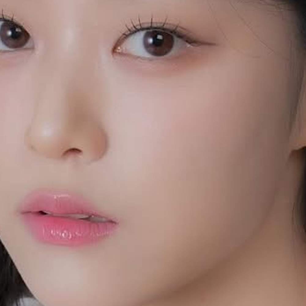 A moment captured by HyunJin (Loossemble)'s fan