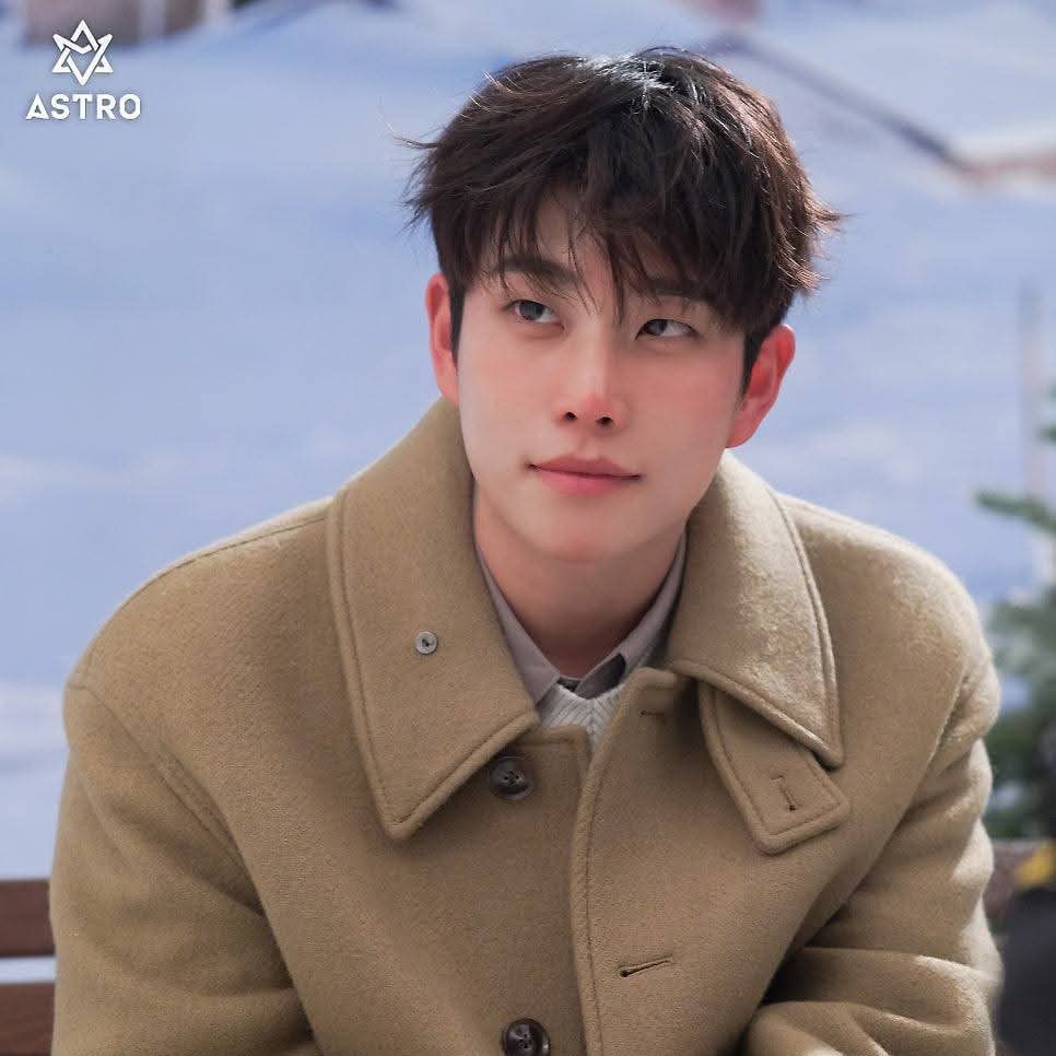 아스트로의 비하인드 컷