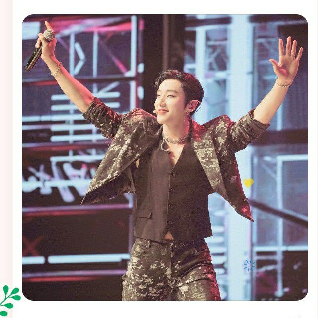 A moment captured by Jongup (B.A.P)'s fan