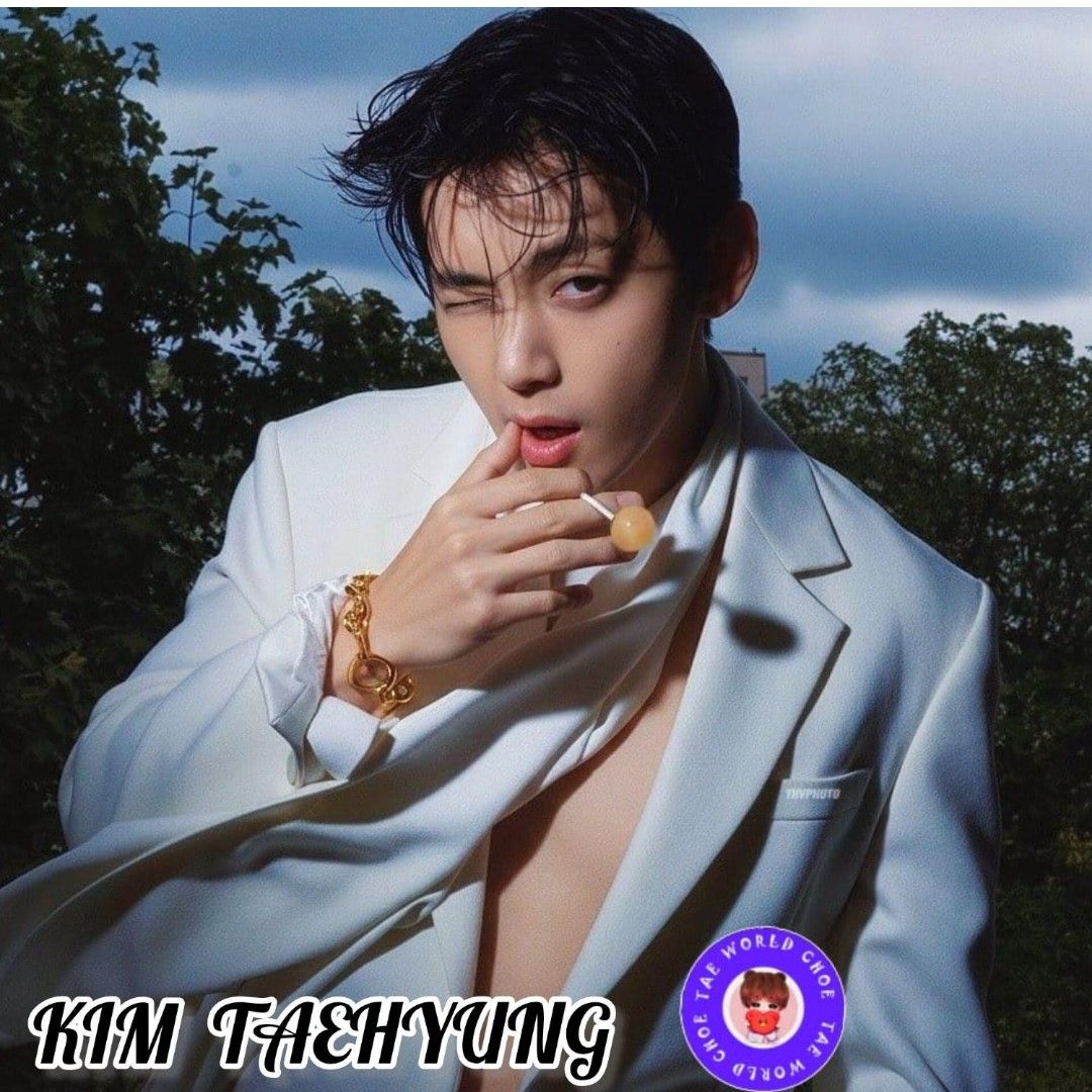 V (防彈少年團)的最新活動照片