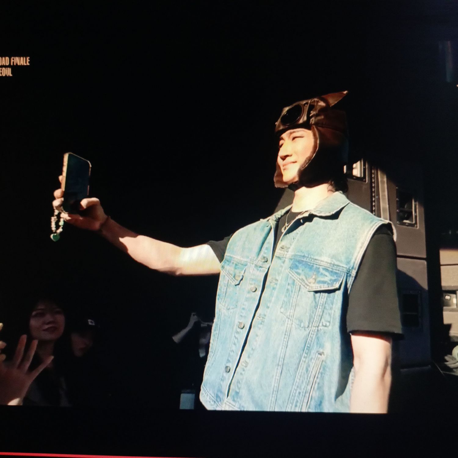 Momen yang diabadikan oleh penggemar JAY B (GOT7)