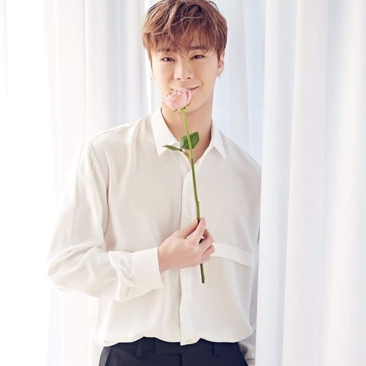 Behind-the-scenes cut of Moonbin (ASTRO)