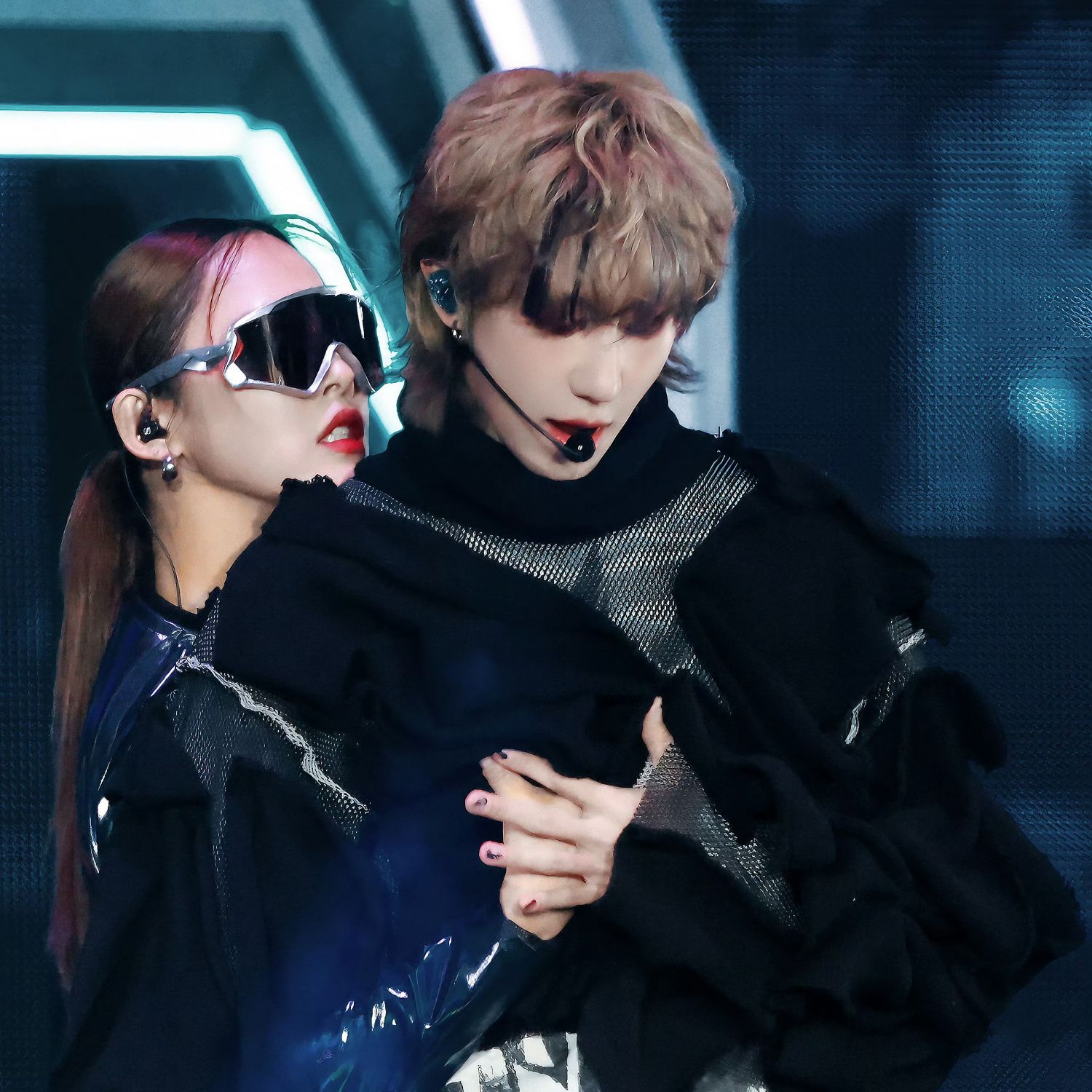 Behind-the-scenes cut of The 8 (SEVENTEEN)