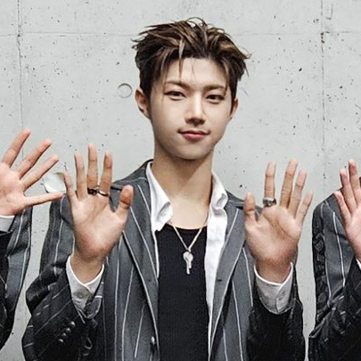 Behind-the-scenes cut of Hyunwoo (Xikers)