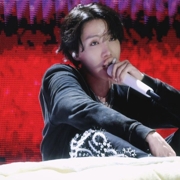 A moment captured by j-hope (BTS)'s fan