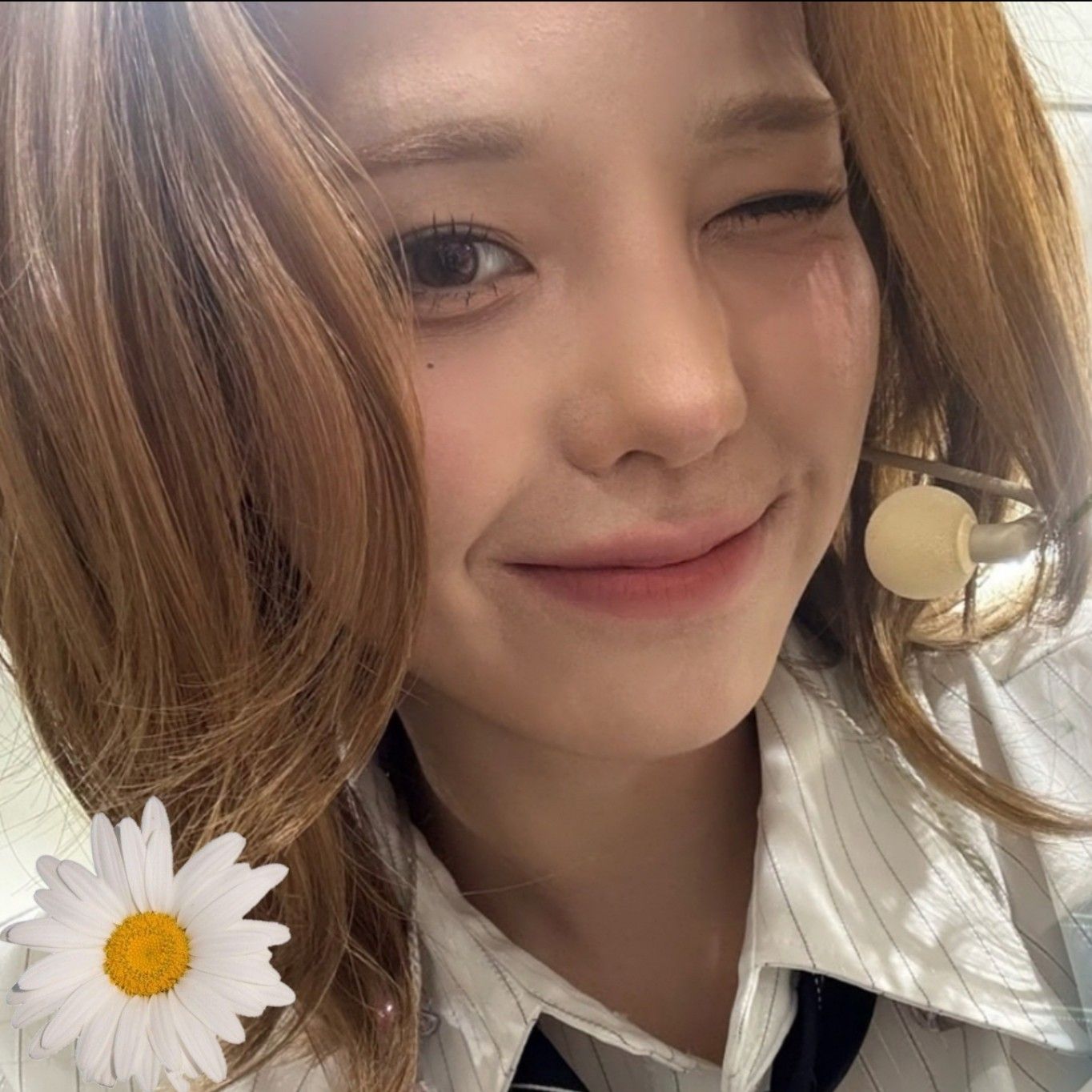 マコ (NiziU)の舞台裏ショット