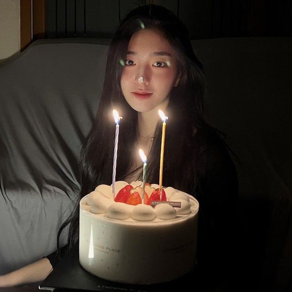 Shining profile picture of Park Sohyun (tripleS) on today's Choeaedol