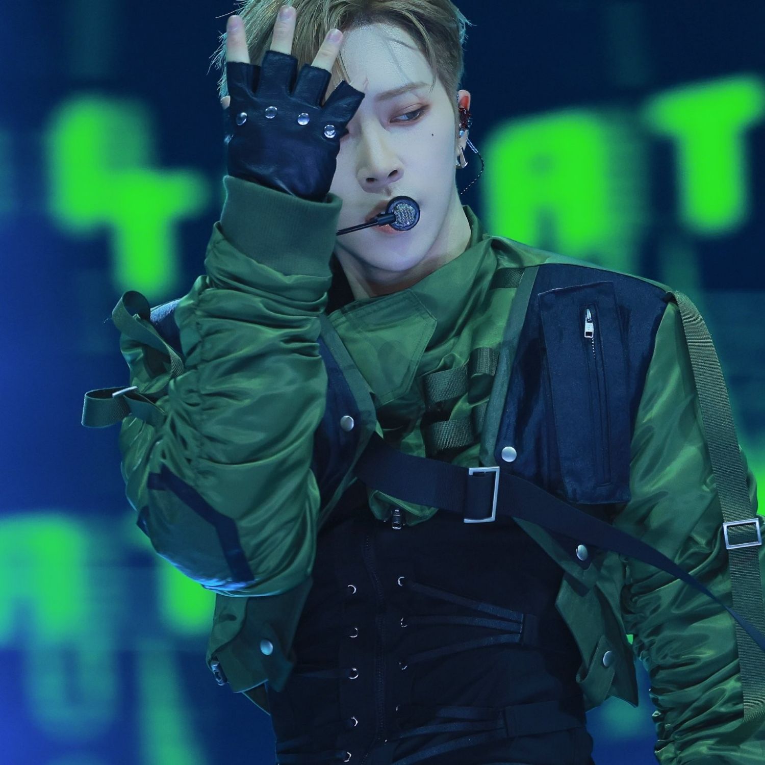 Foto aktivitas terbaru Arno (ALPHA DRIVE ONE)