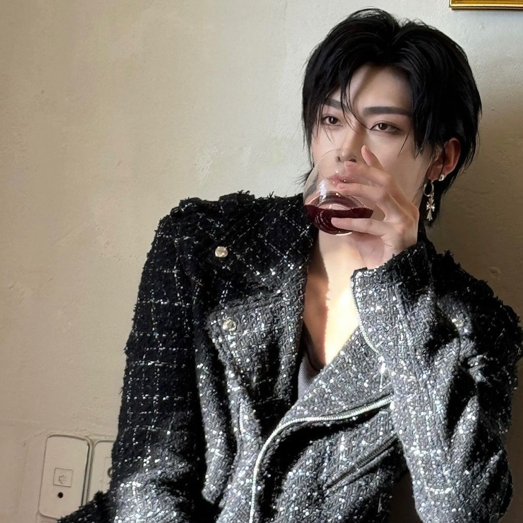 Behind-the-scenes cut of Ricky (ZEROBASEONE)