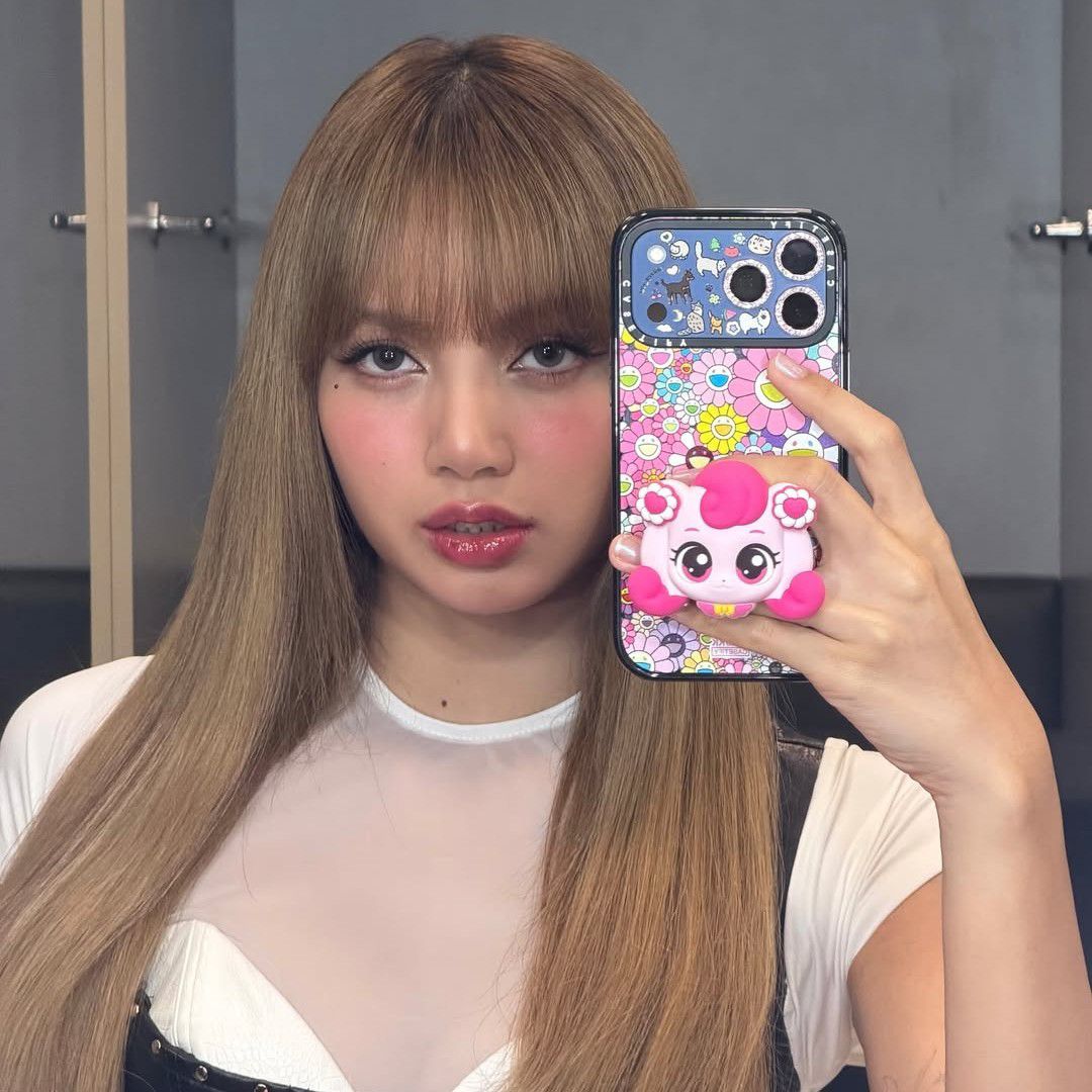 리사 (BLACKPINK)의 최신 사진
