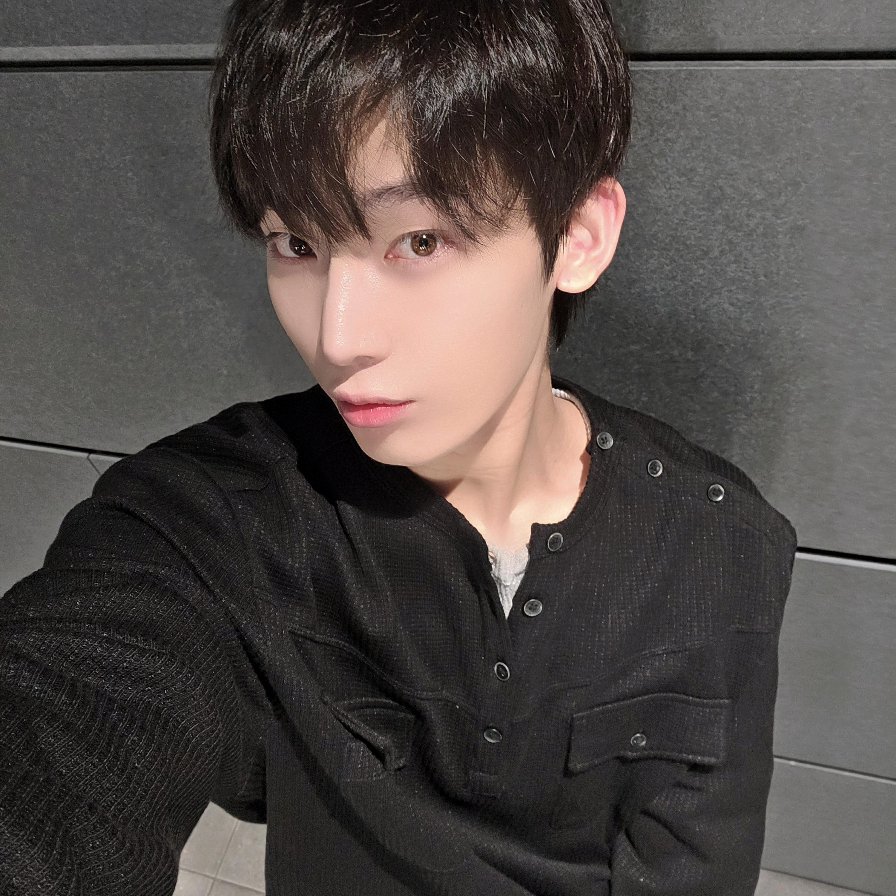 선우 (ENHYPEN)의 비하인드 컷