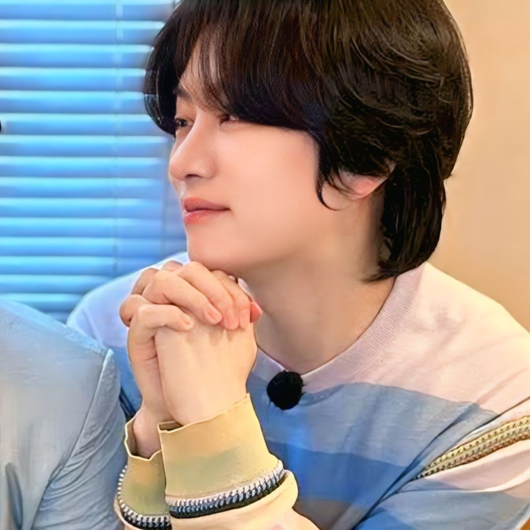 Latest photo of Heechul (Super Junior)