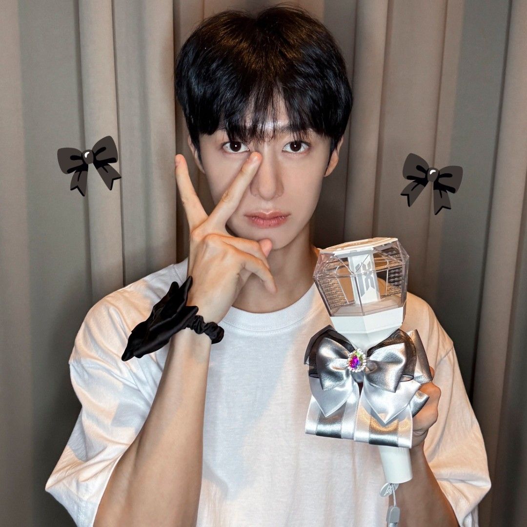 亨元 (MONSTA X)的最新活动照片