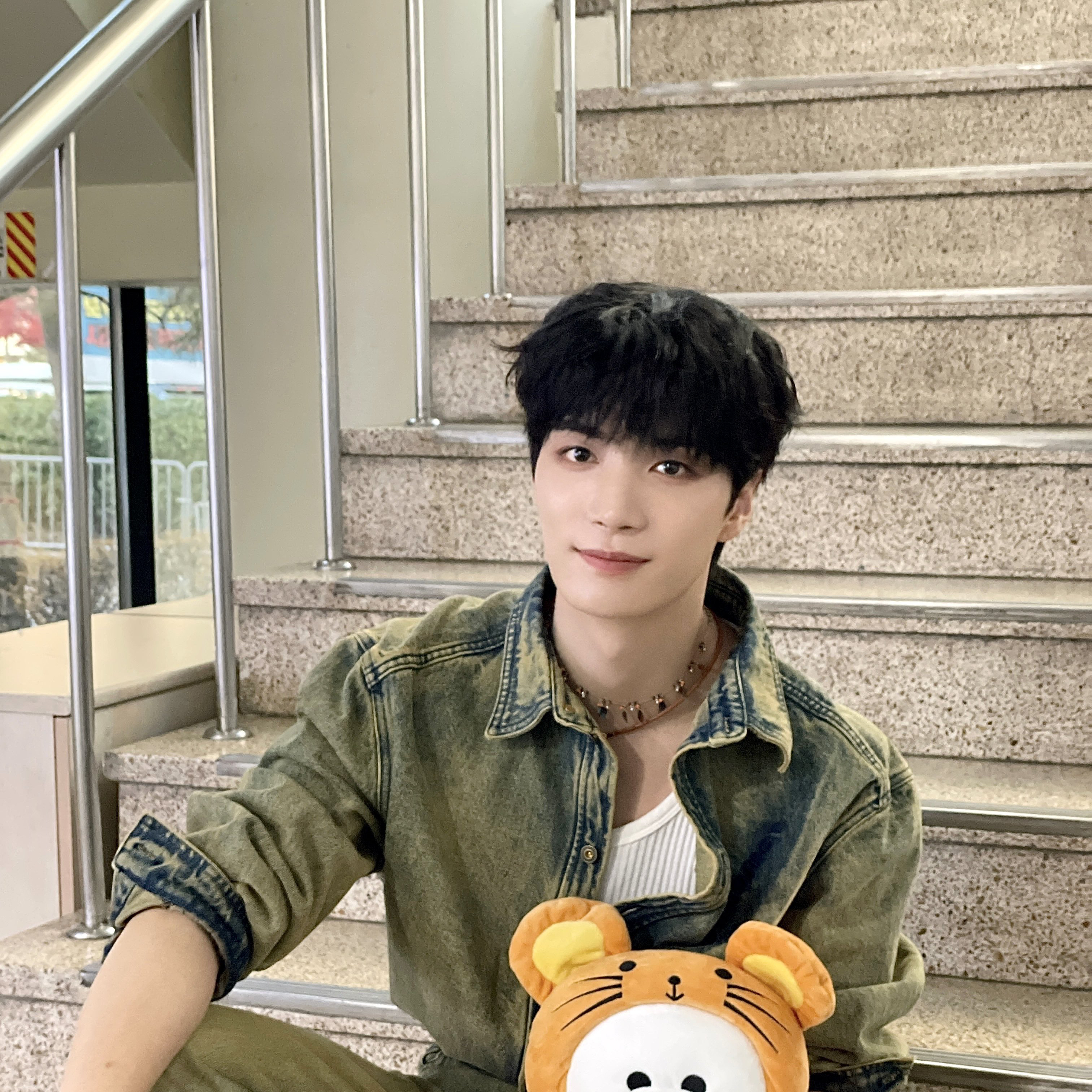 Recent activity shot of Kim Jonghyeon