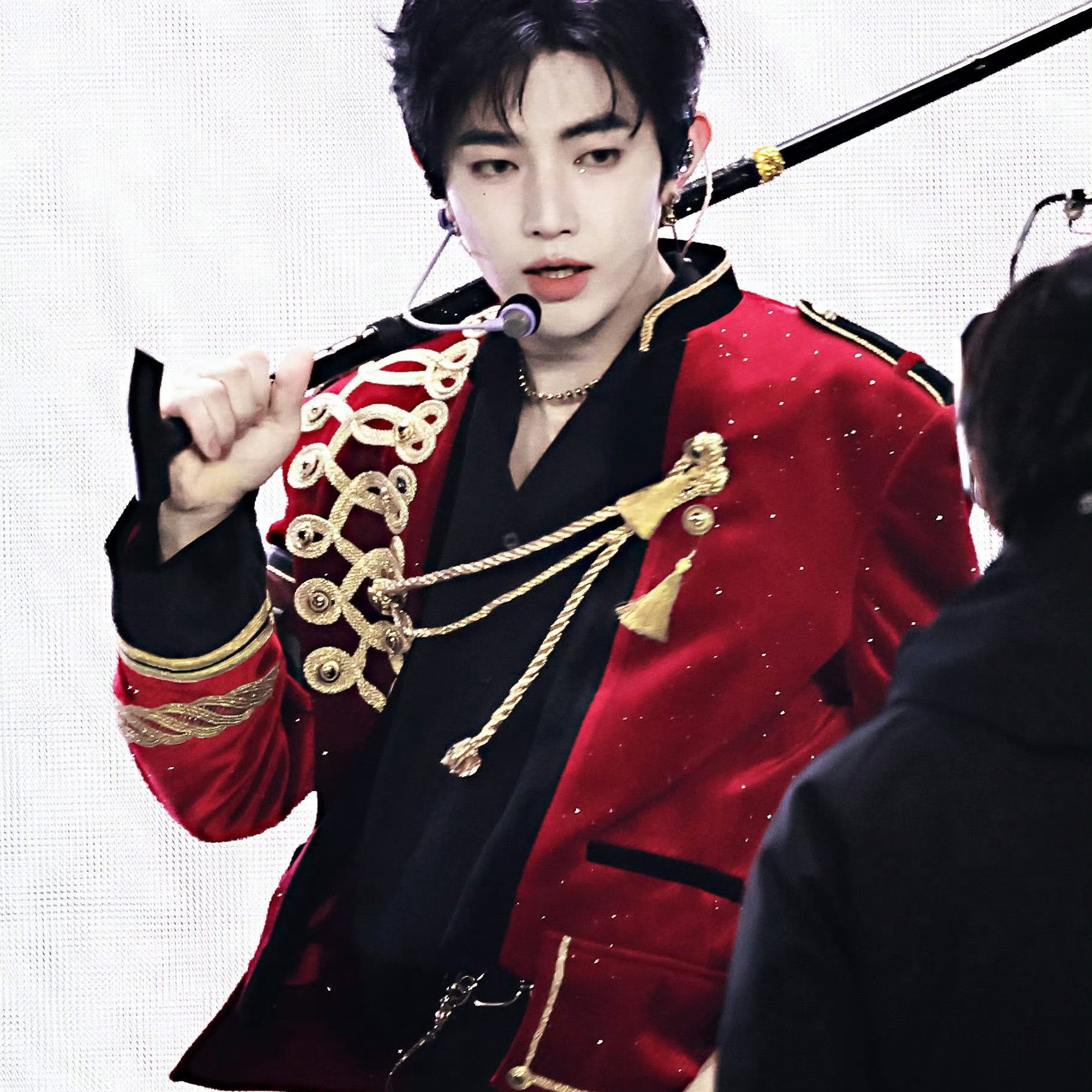 Foto terbaru Zhang Hao (ZEROBASEONE)