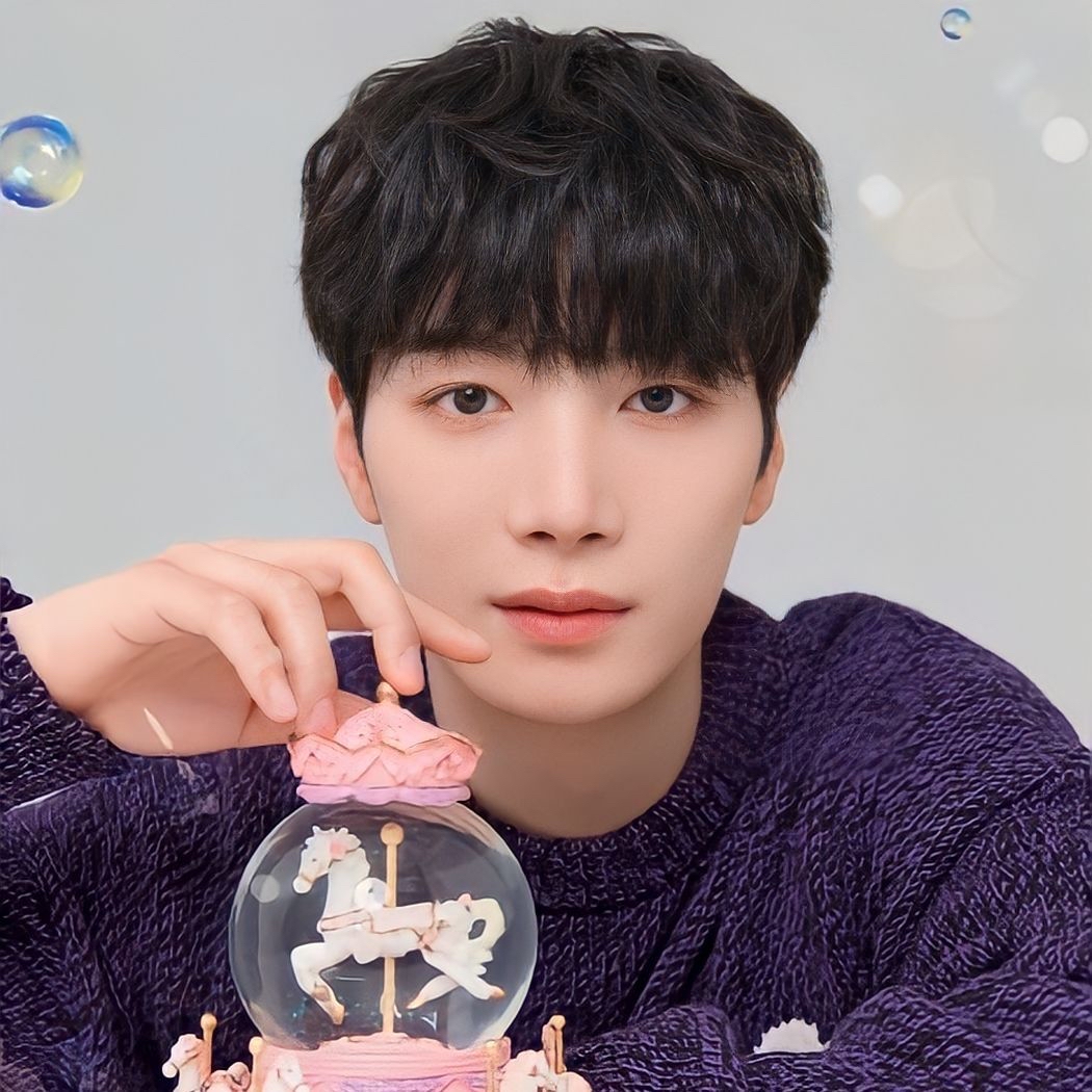 Latest photo of Kim Jonghyeon