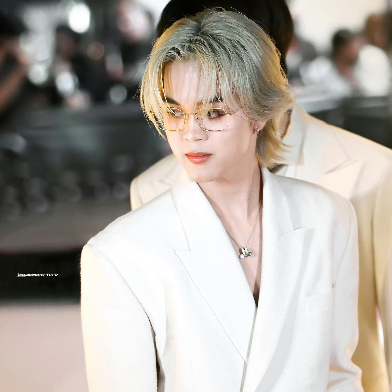 Behind-the-scenes cut of THI-O (NexT1DE)