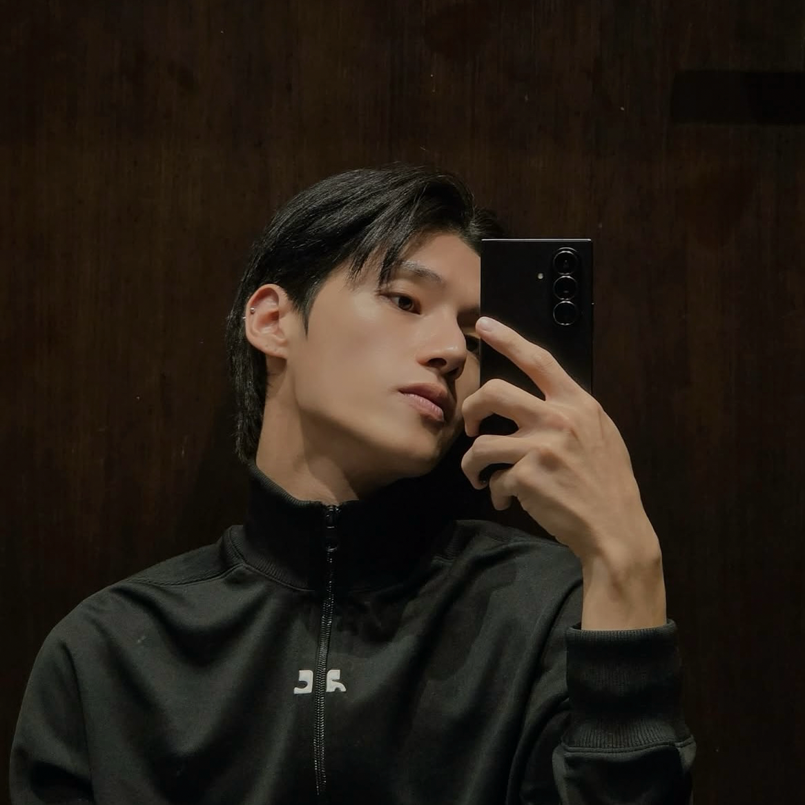 友榮 (ATEEZ)粉丝拍下的瞬间