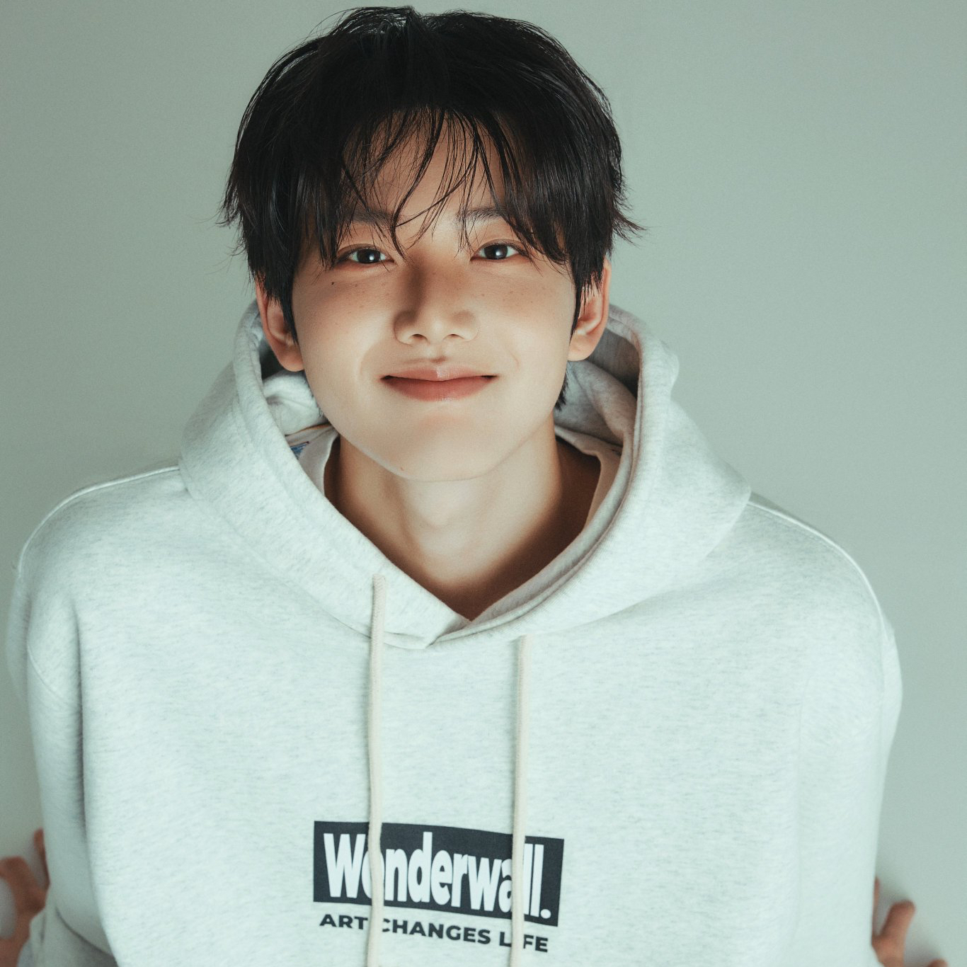 Behind-the-scenes cut of TREASURE