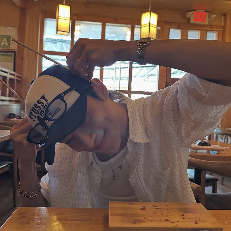 Behind-the-scenes cut of Wooyoung (ATEEZ)