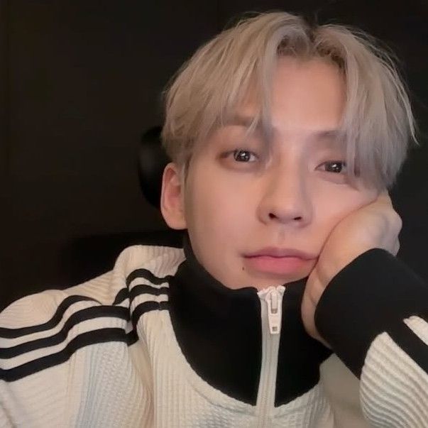 Latest photo of Lee Minhyuk (BTOB)