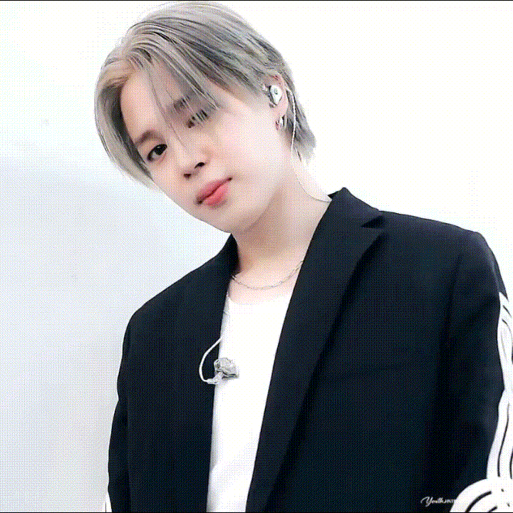 A moment captured by Jimin (BTS)'s fan