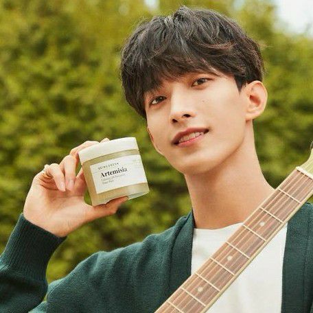 Latest photo of DK (SEVENTEEN)