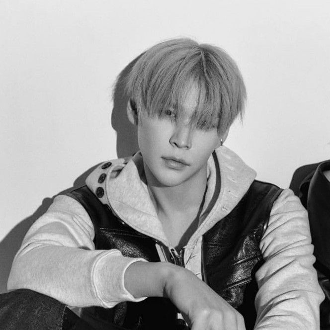 Behind-the-scenes cut of Eunseok (RIIZE)