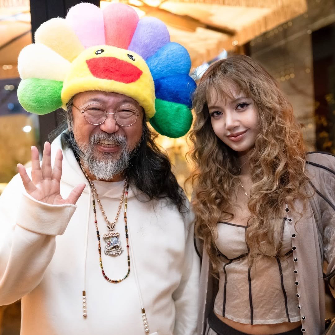 Lisa (BLACKPINK)的最新照片