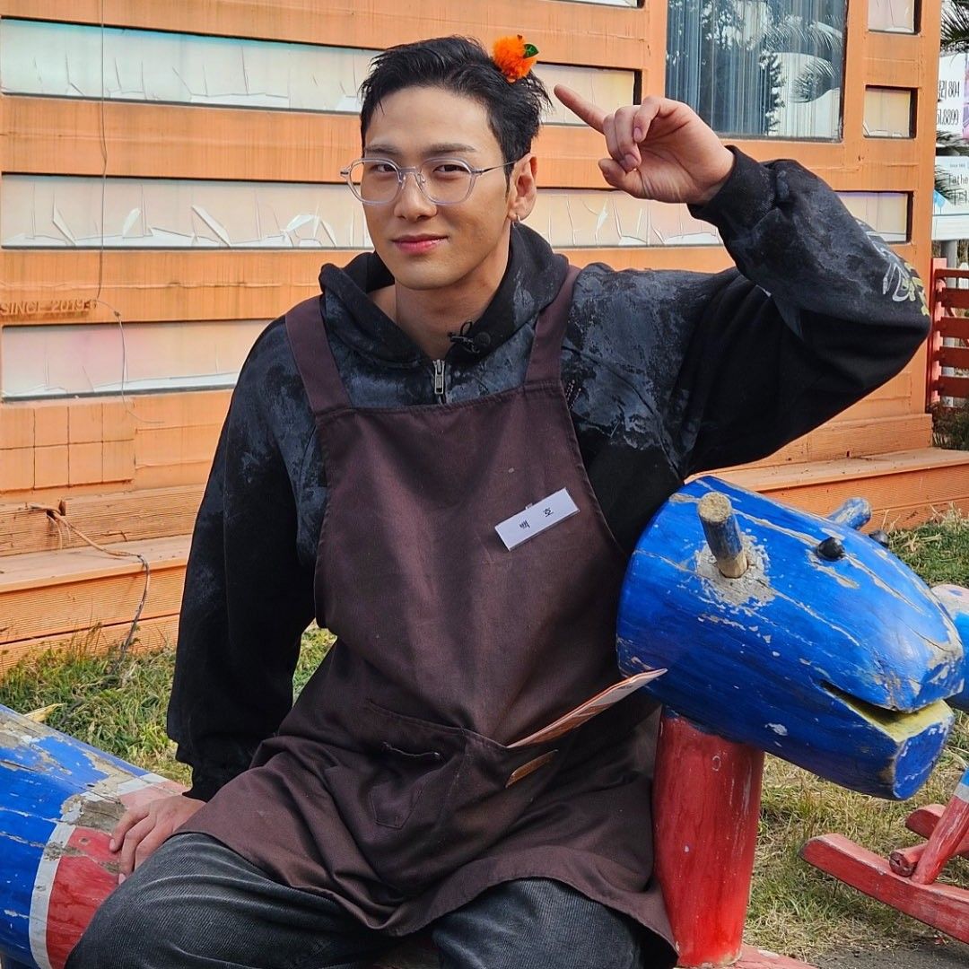 백호 최근 활동샷