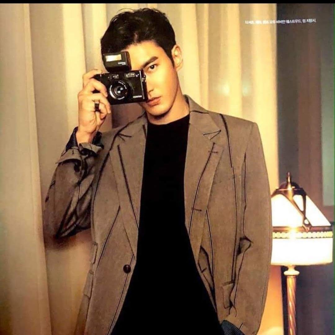 A moment captured by Siwon (Super Junior)'s fan