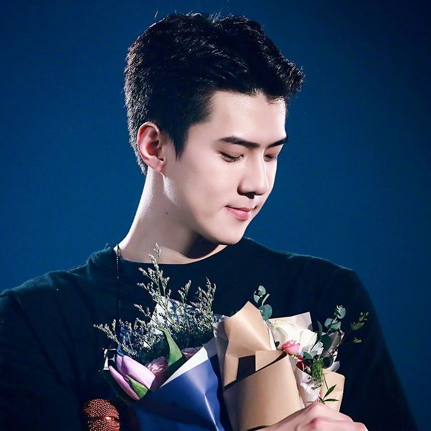 세훈 (EXO)의 비하인드 컷